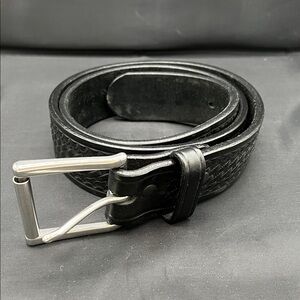 Sophisticated Black Woven Men's Belt